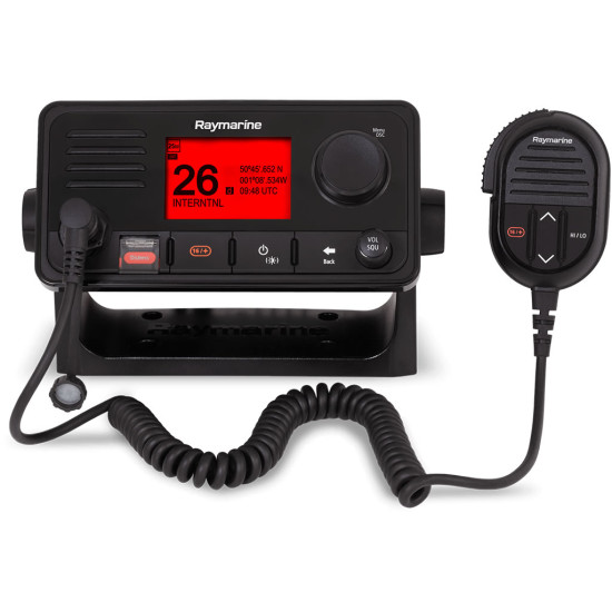 Raymarine’s Ray73 radio